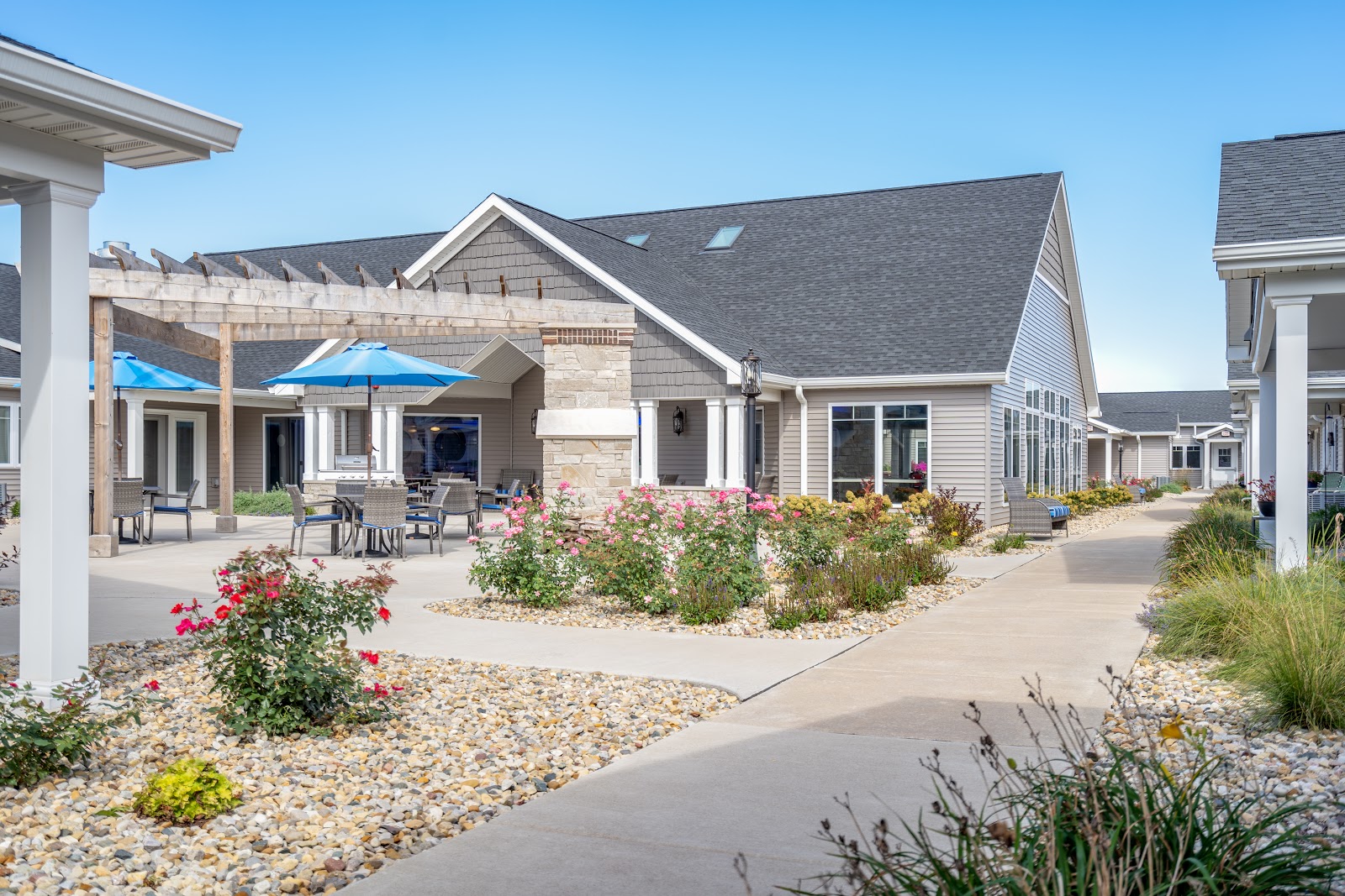 Villas of Holly Brook Assisted Living: Morton, IL