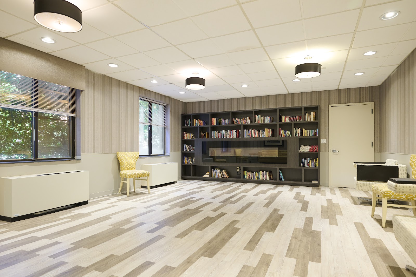 Majestic Center For Rehabilitation & Sub-Acute Care