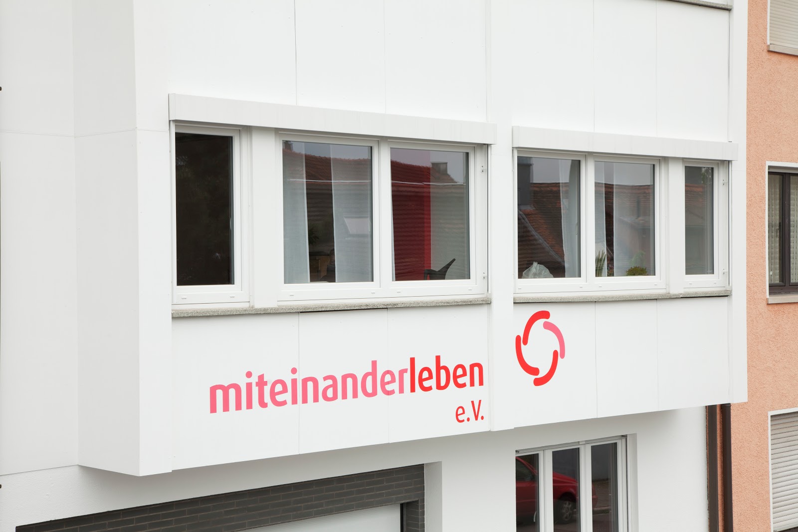 miteinanderleben e.V.