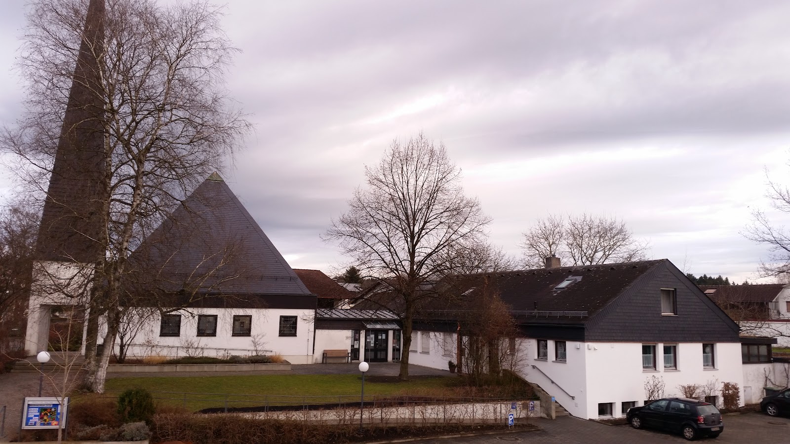 Heilig-Geist-Kirche - Evangelisch-Lutherische Kirchengemeinde Stephanskirchen