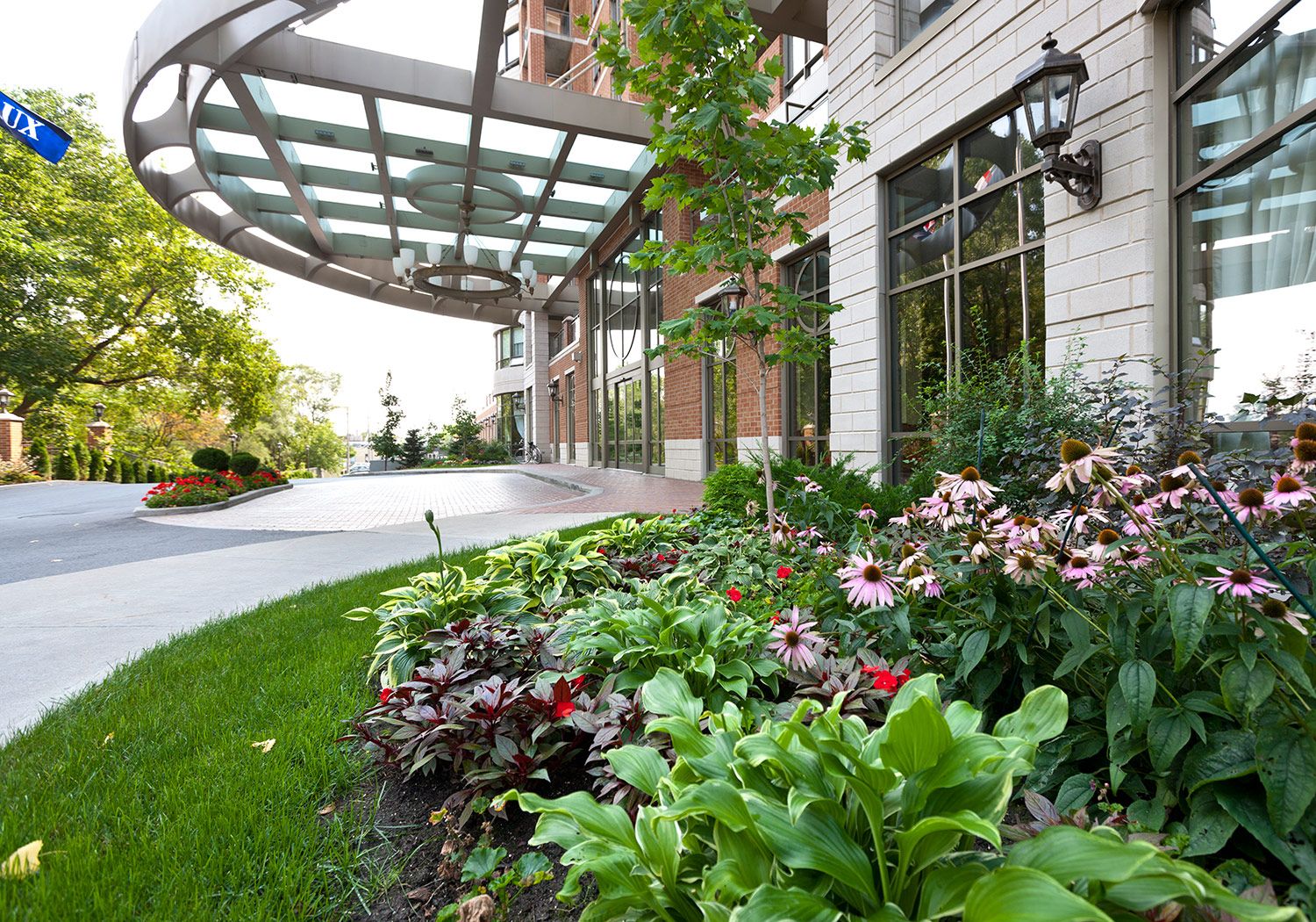 LUX Gouverneur Residence