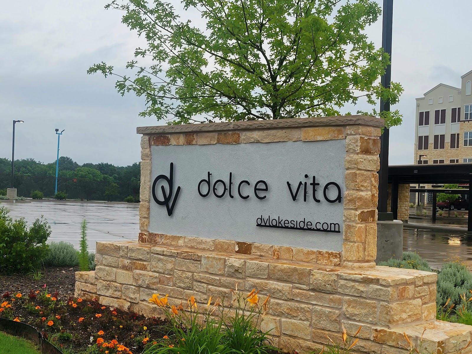 Dolce Vita Lakeside
