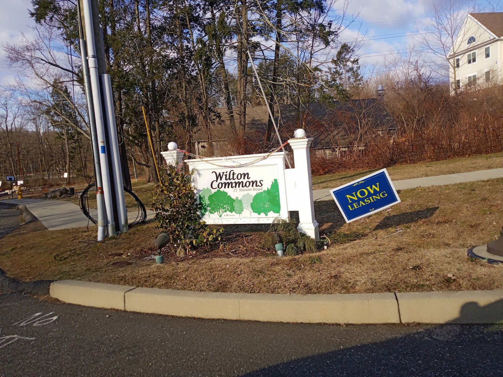 Wilton Commons & Wilton Commons 2