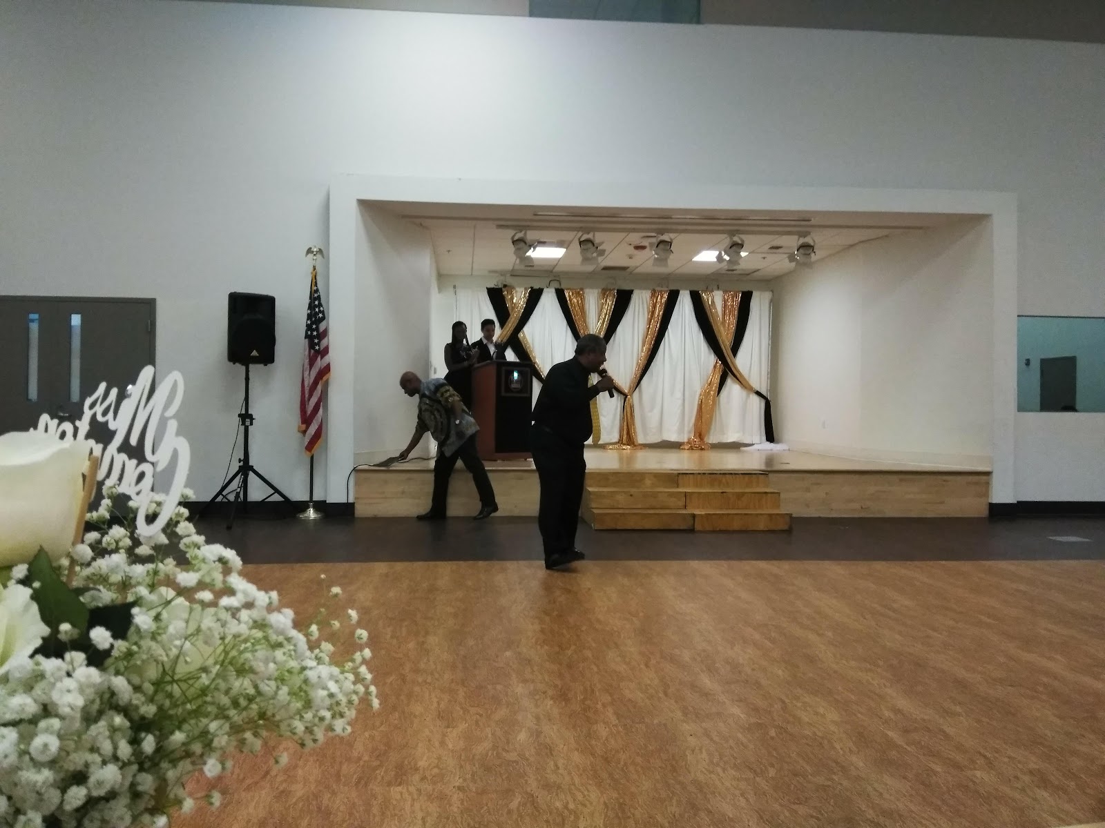 Douglas F. Dollarhide Community Center