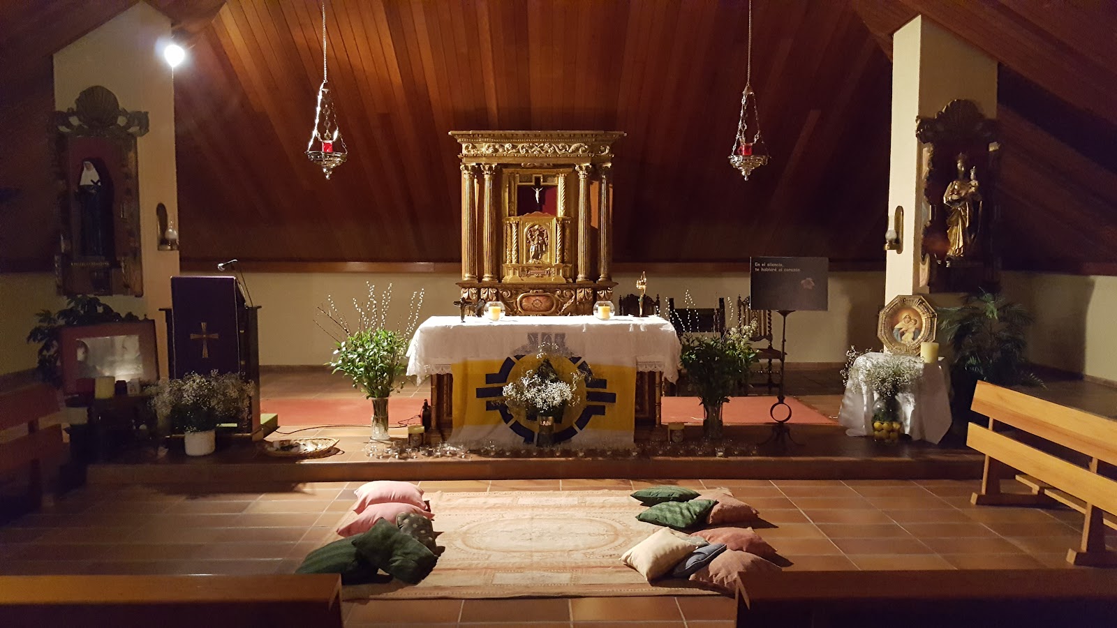 Casa De Espiritualidad "Las Rosas"