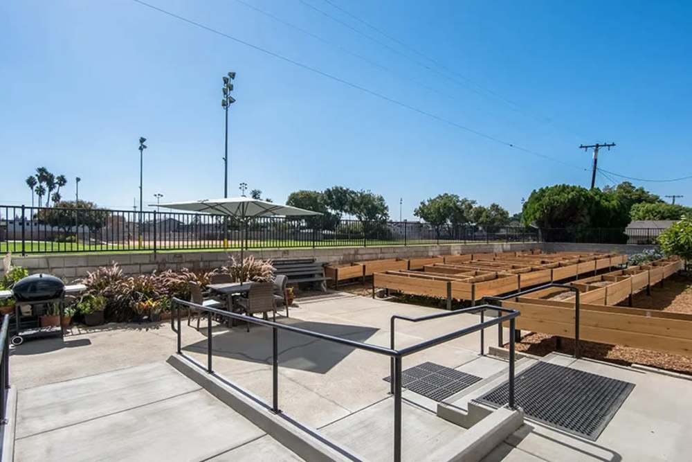 Bellflower Friendship Manor