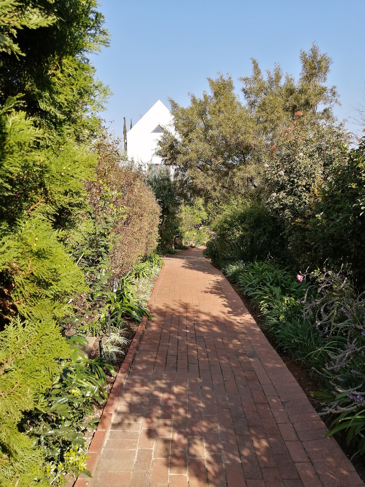 Darrenwood Village