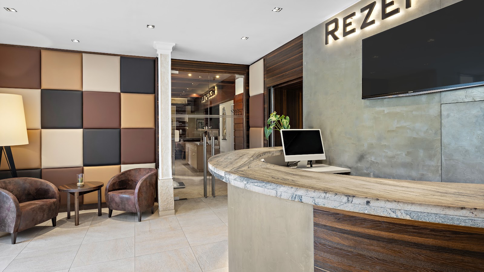 Ambiance Hotel | Braunau - Simbach (ehemaliges Hotel Mayrbräu)