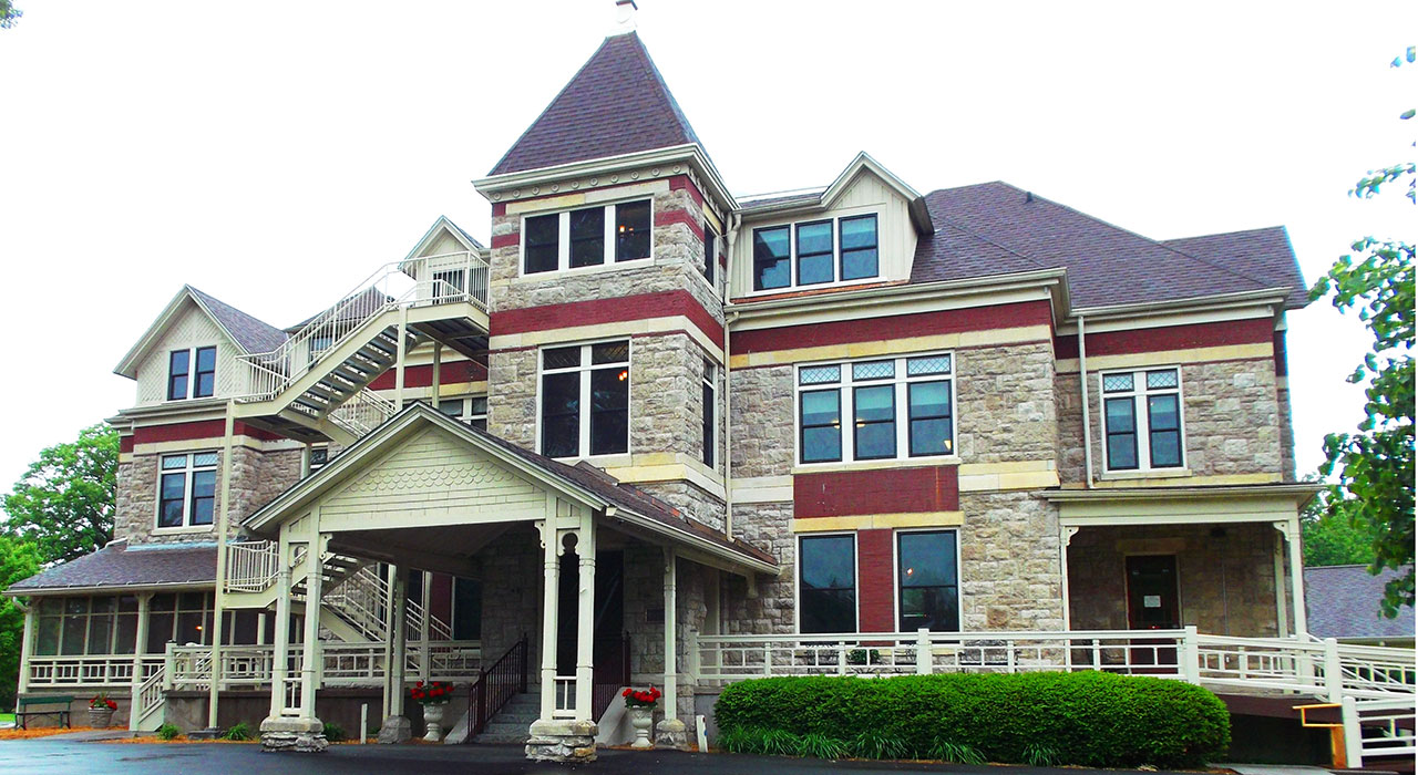 Good Samaritan Society - Davenport - Cook Legacy Village
