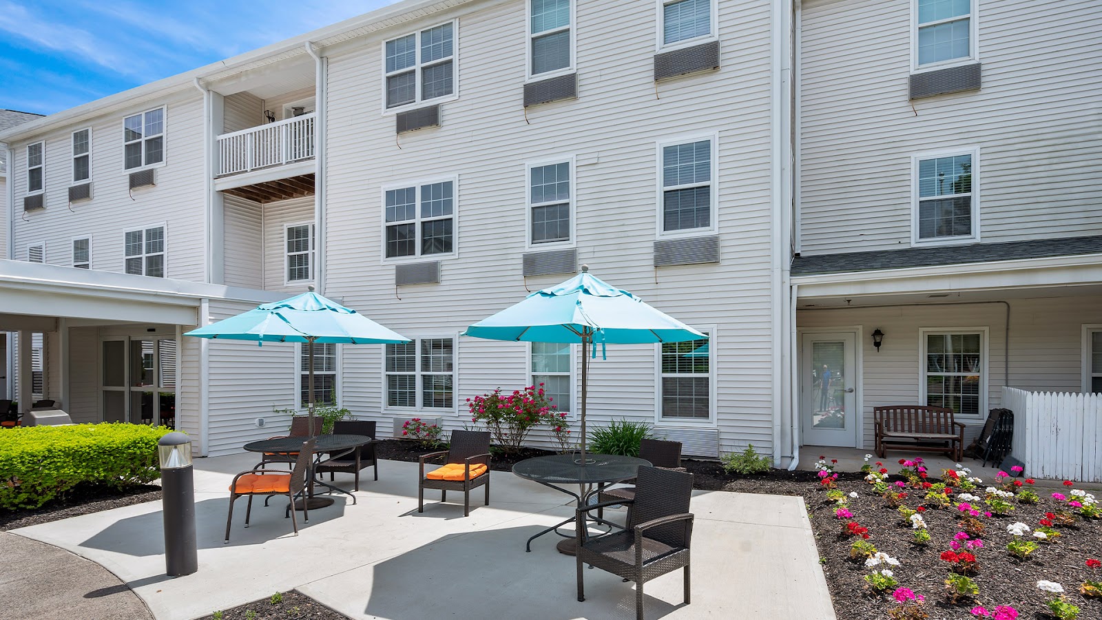 Holiday Lodge at Cold Spring