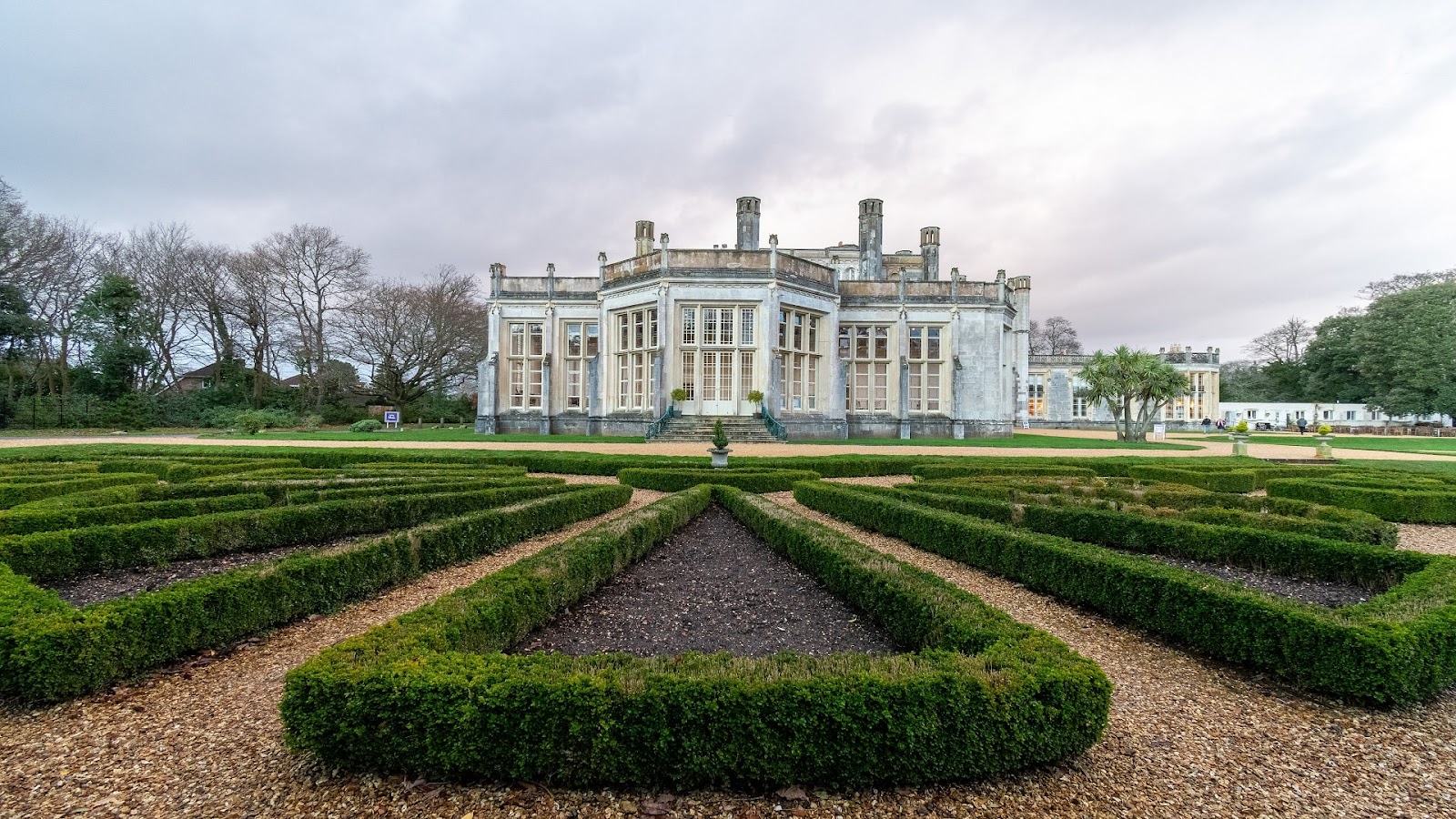 Churchill Living