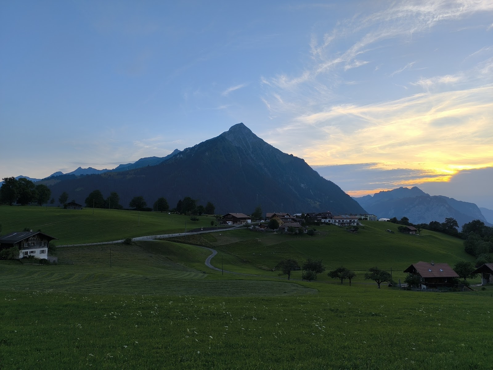 Oertlimatt Stiftung/ Krattigen / Pflegezentrum / Seniorenwohnungen / Pflegeheim / Altersheim