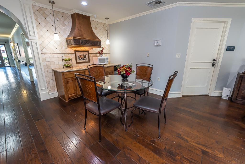 Traditions Senior Living and Memory Care | Assisted Living Sherman, TX