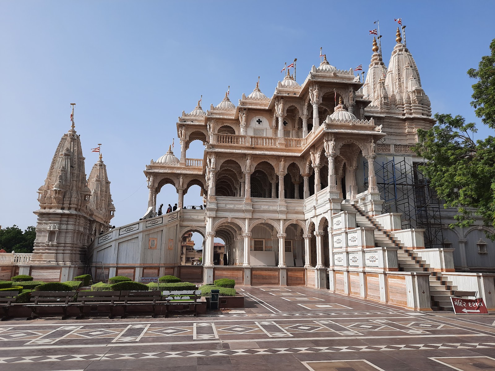 BAPS Shri Swaminarayan Mandir, Sarangpur