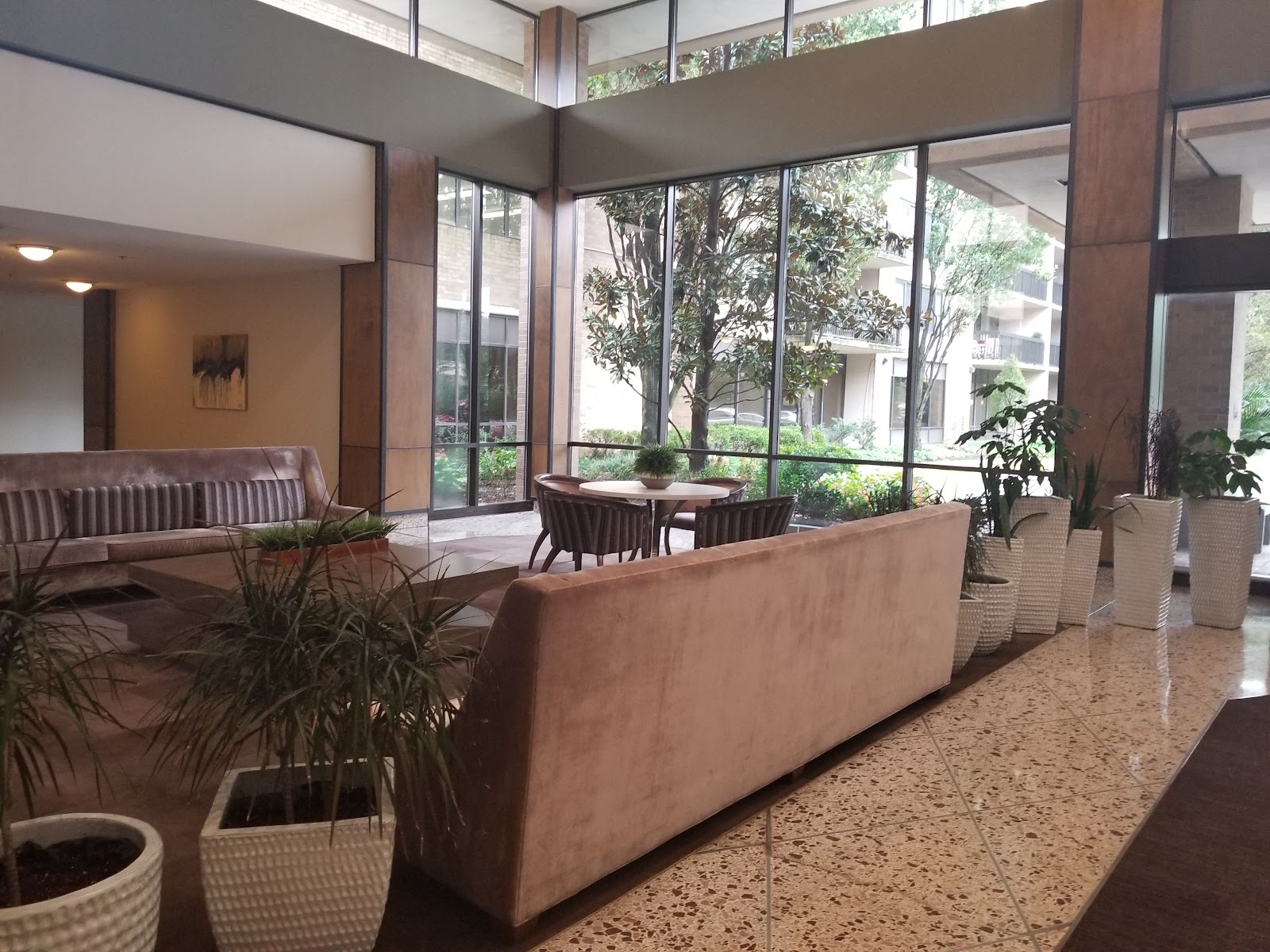 Skyline House Condominiums