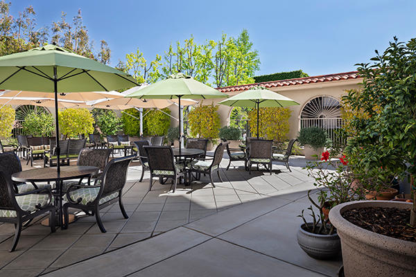 Belmont Village Senior Living Burbank