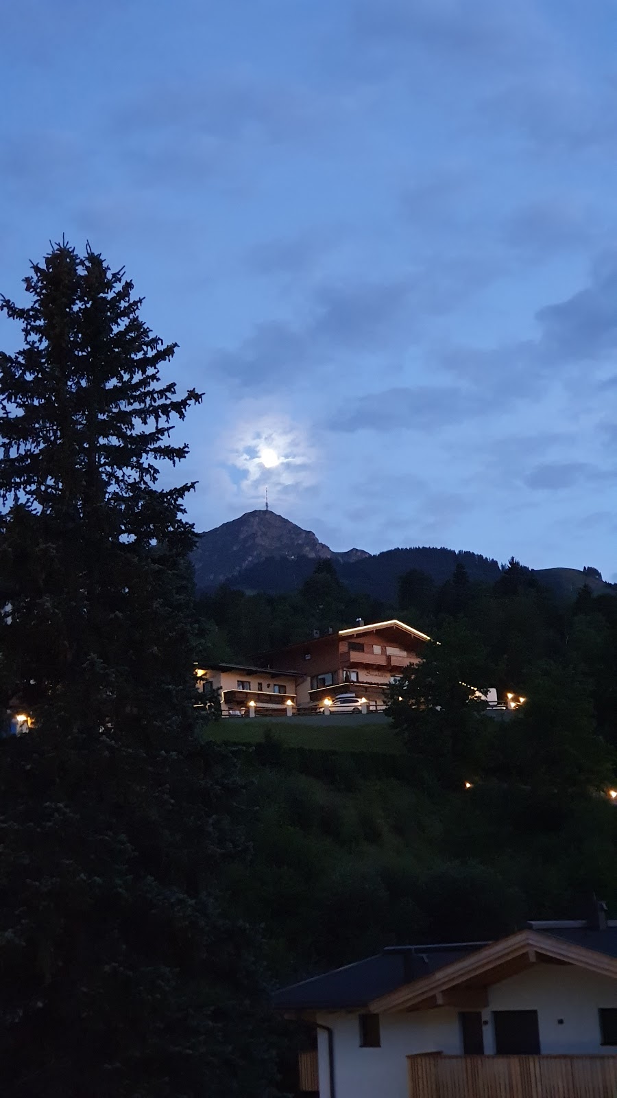 Appart Hotel Amadeus