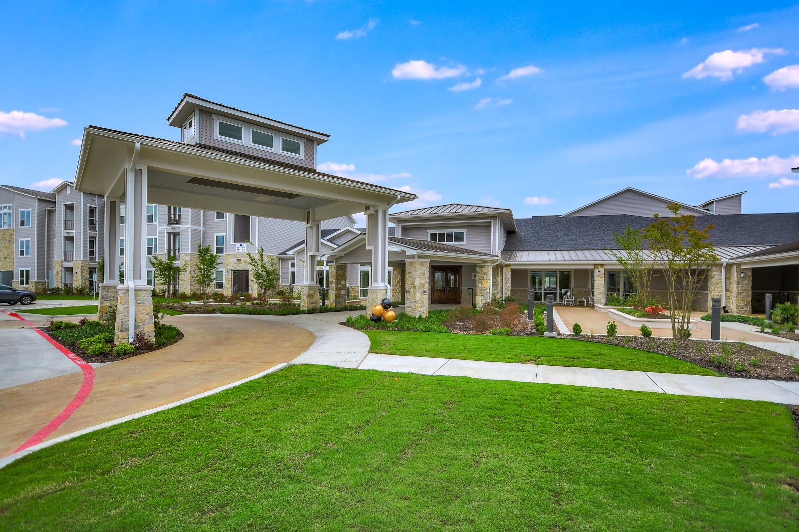 Legacy Oaks of Azle Senior Living