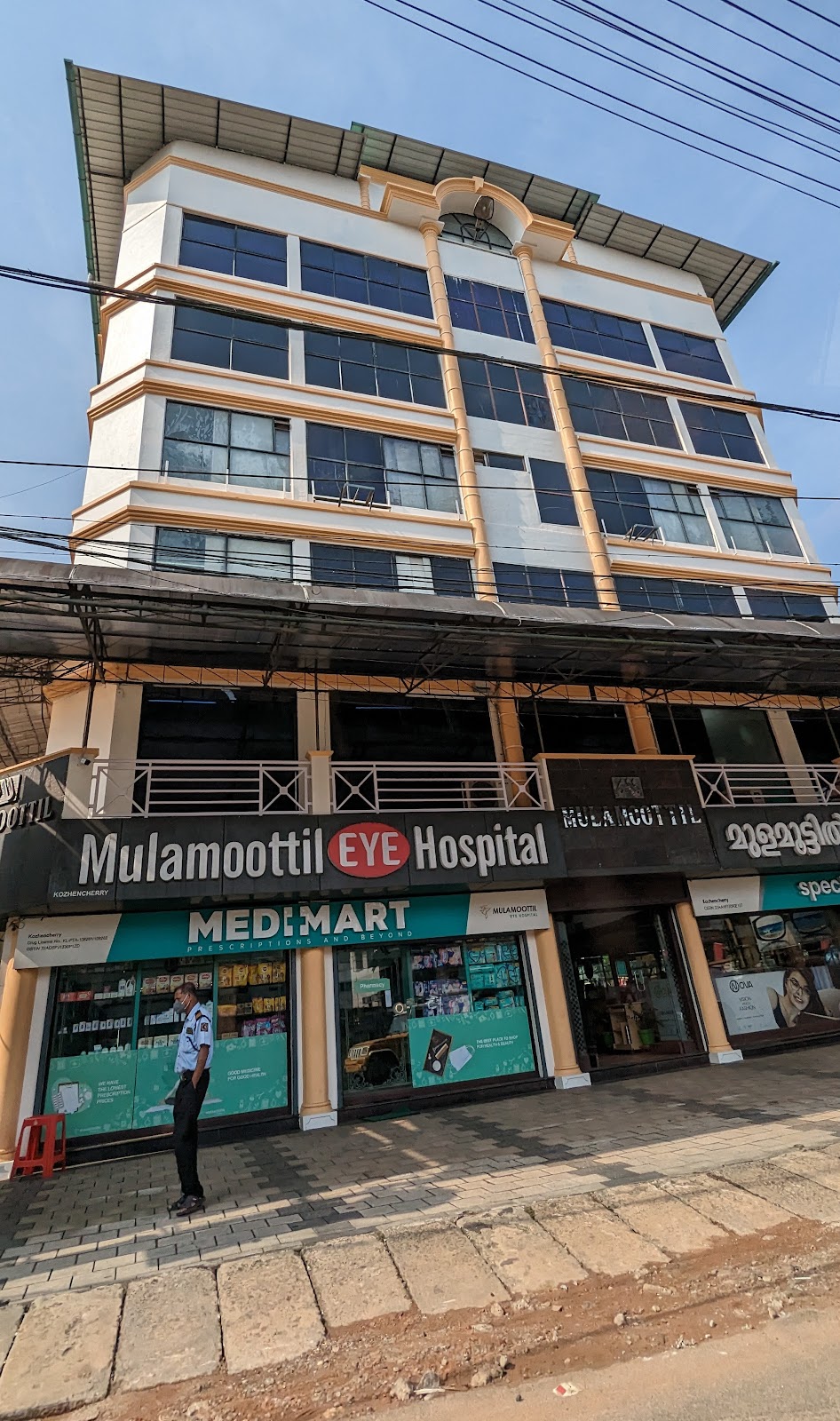 Mulamoottil Eye Hospital & Research Center