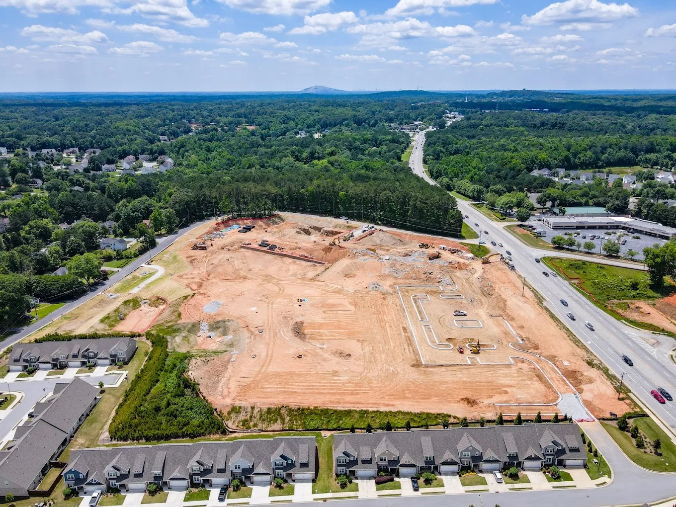 Manor Lake Snellville - Independent Living, Assisted Living, & Memory Care