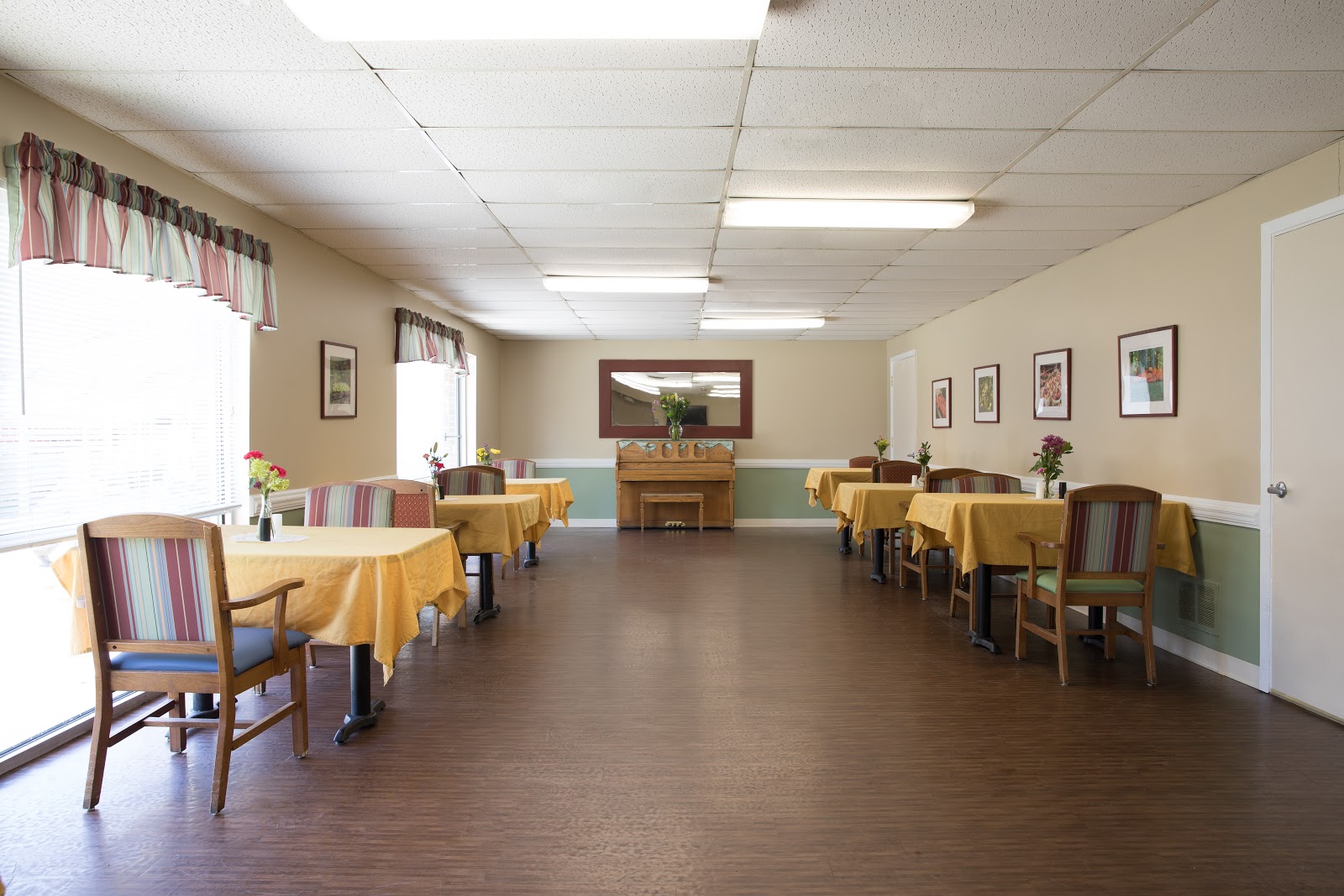 Autumn Care of Saluda Center
