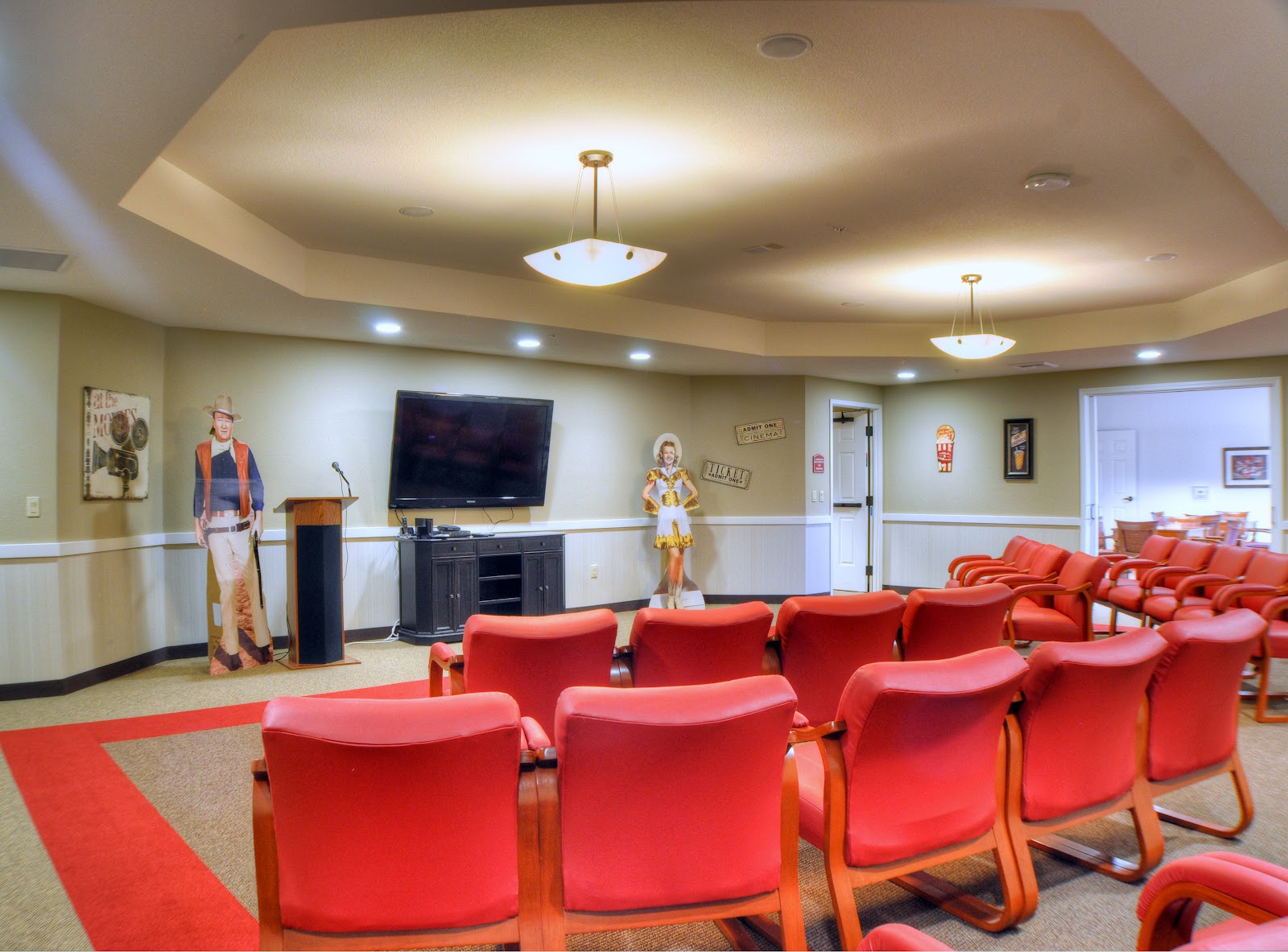 Carlton Senior Living Elk Grove