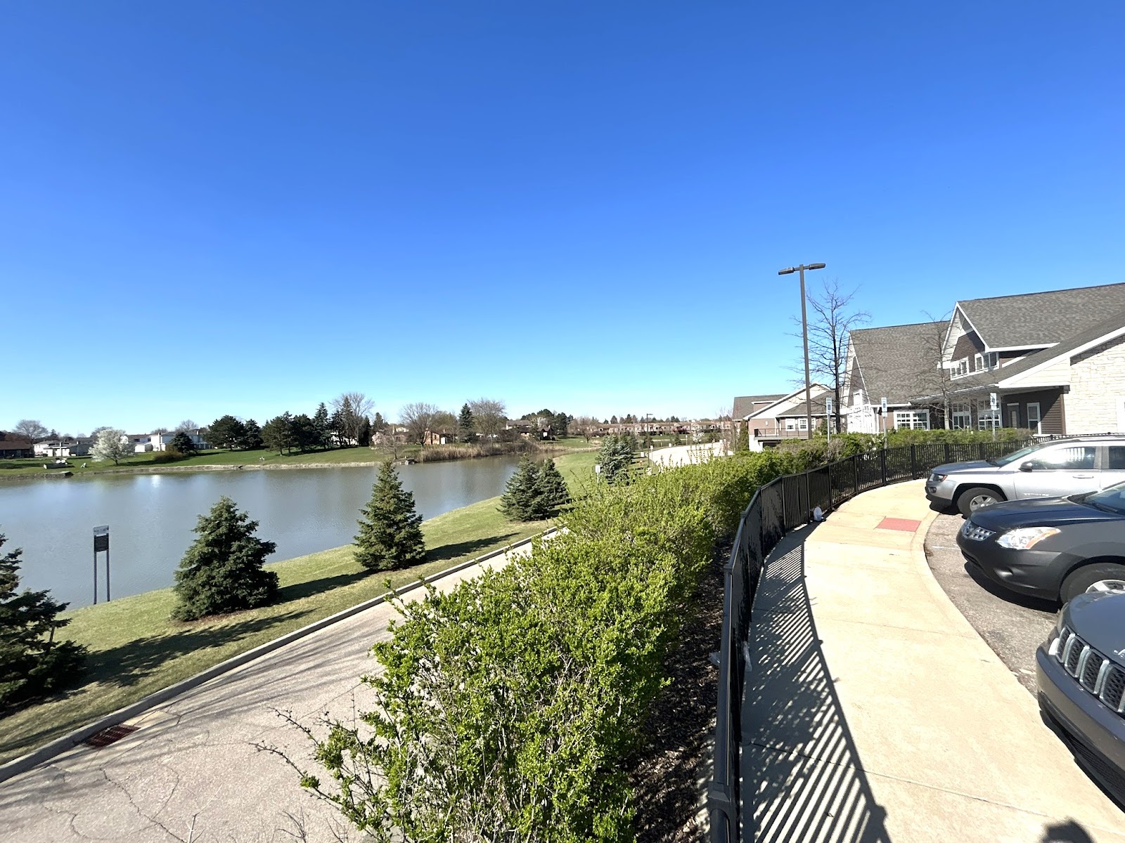 Lakeside Manor
