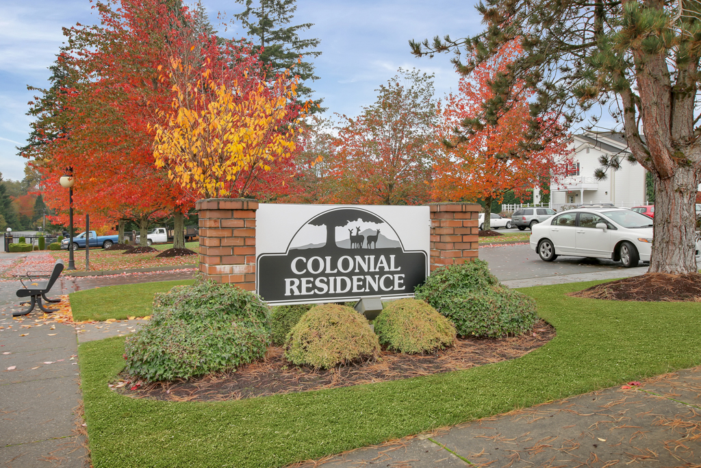 Colonial Residence at Stillwaters