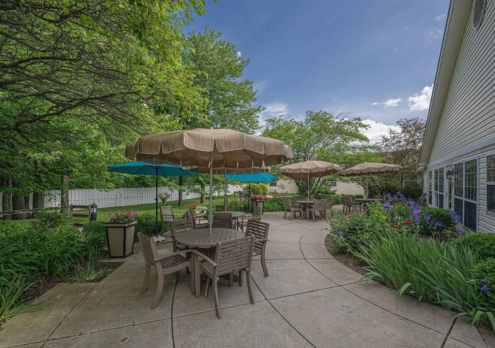 Arden Courts - ProMedica Memory Care Community (Westlake)