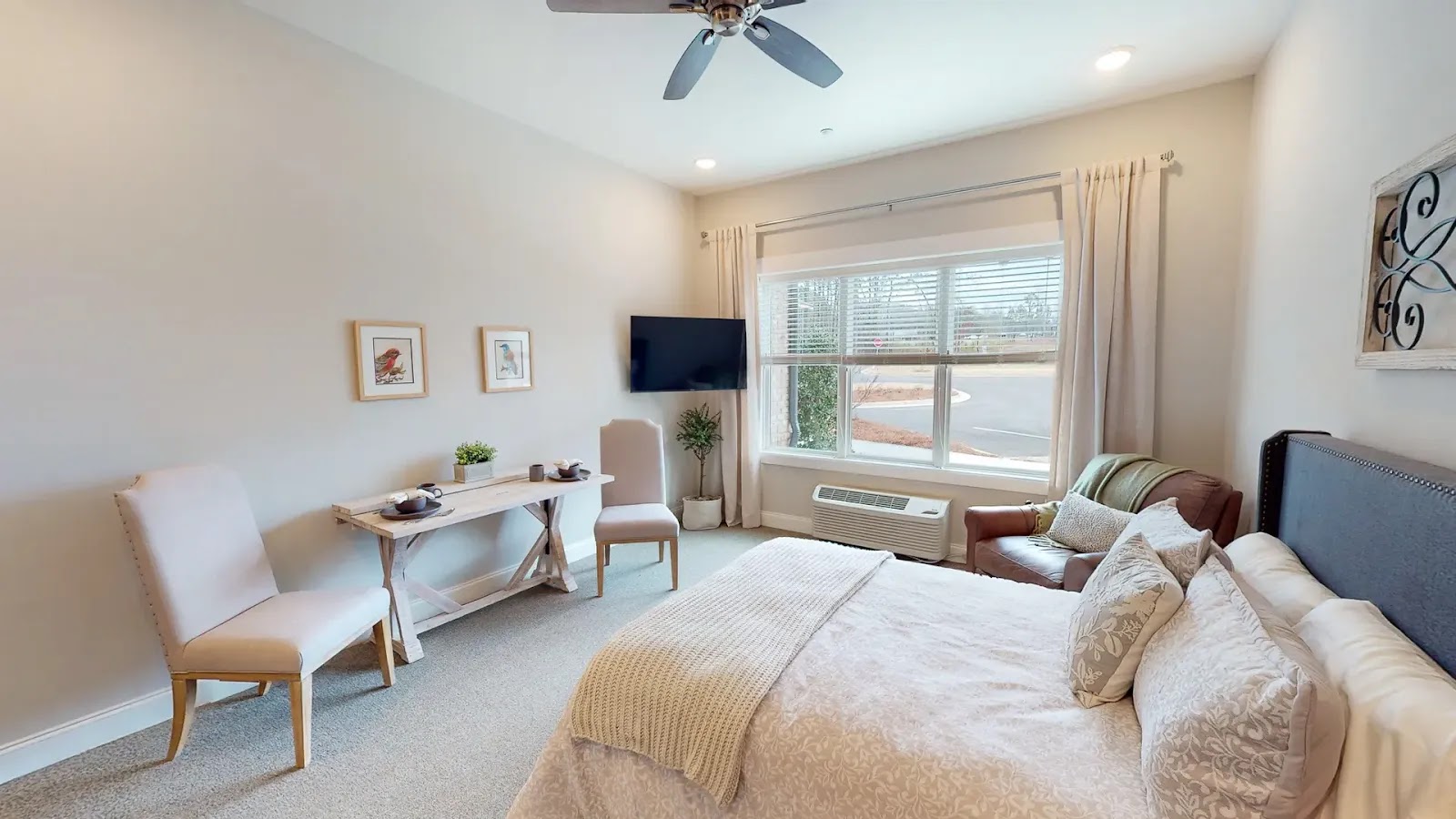 The Lodge at Stephens Lake (senior living)