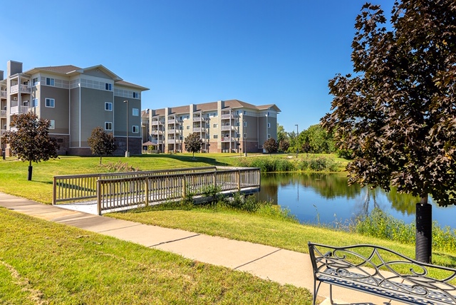 Thomas Place Bettendorf