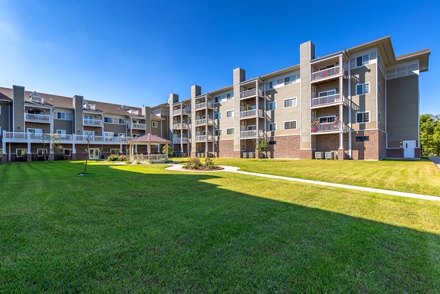 Thomas Place Bettendorf