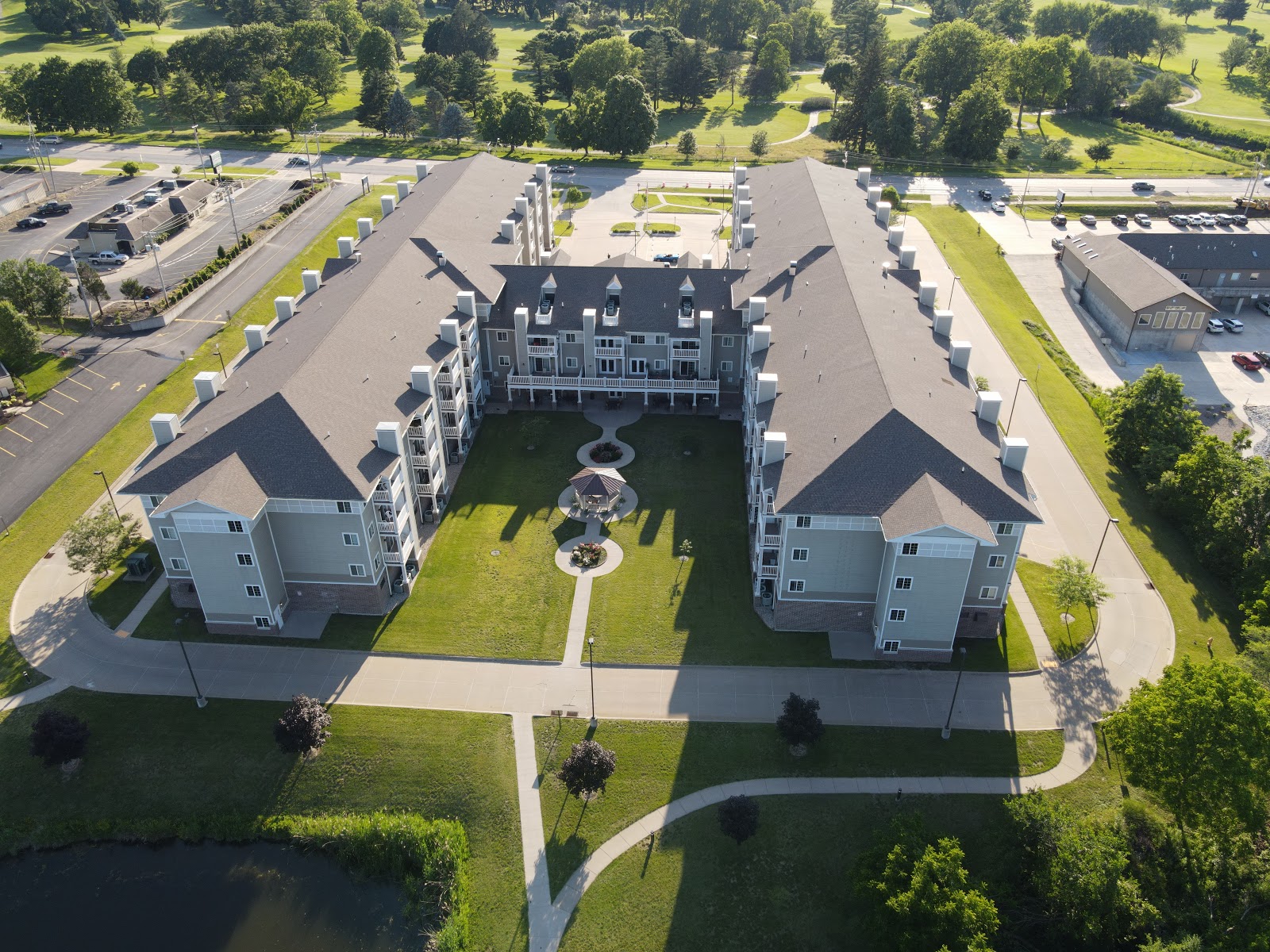 Thomas Place Bettendorf
