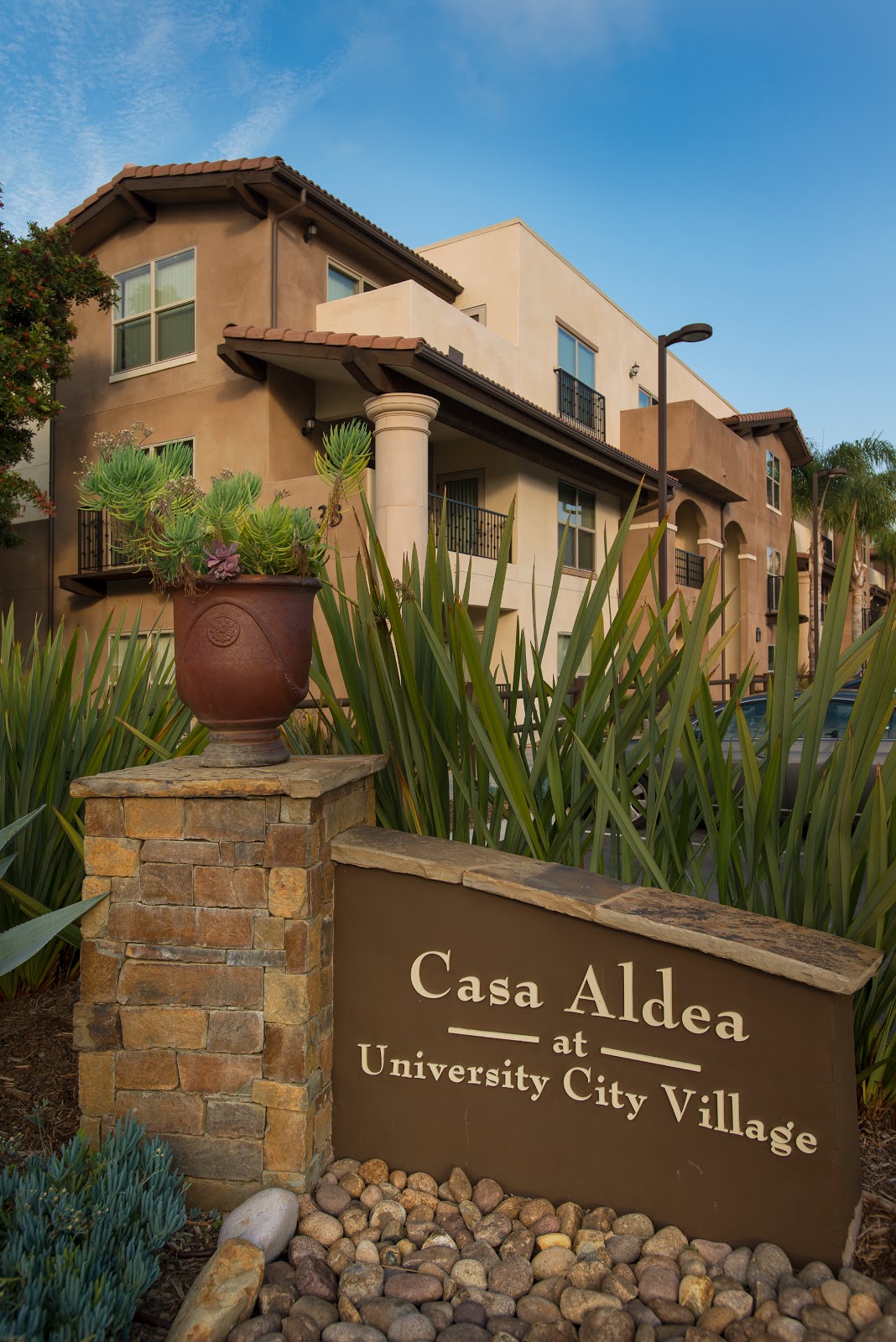 Casa Aldea at University City Village
