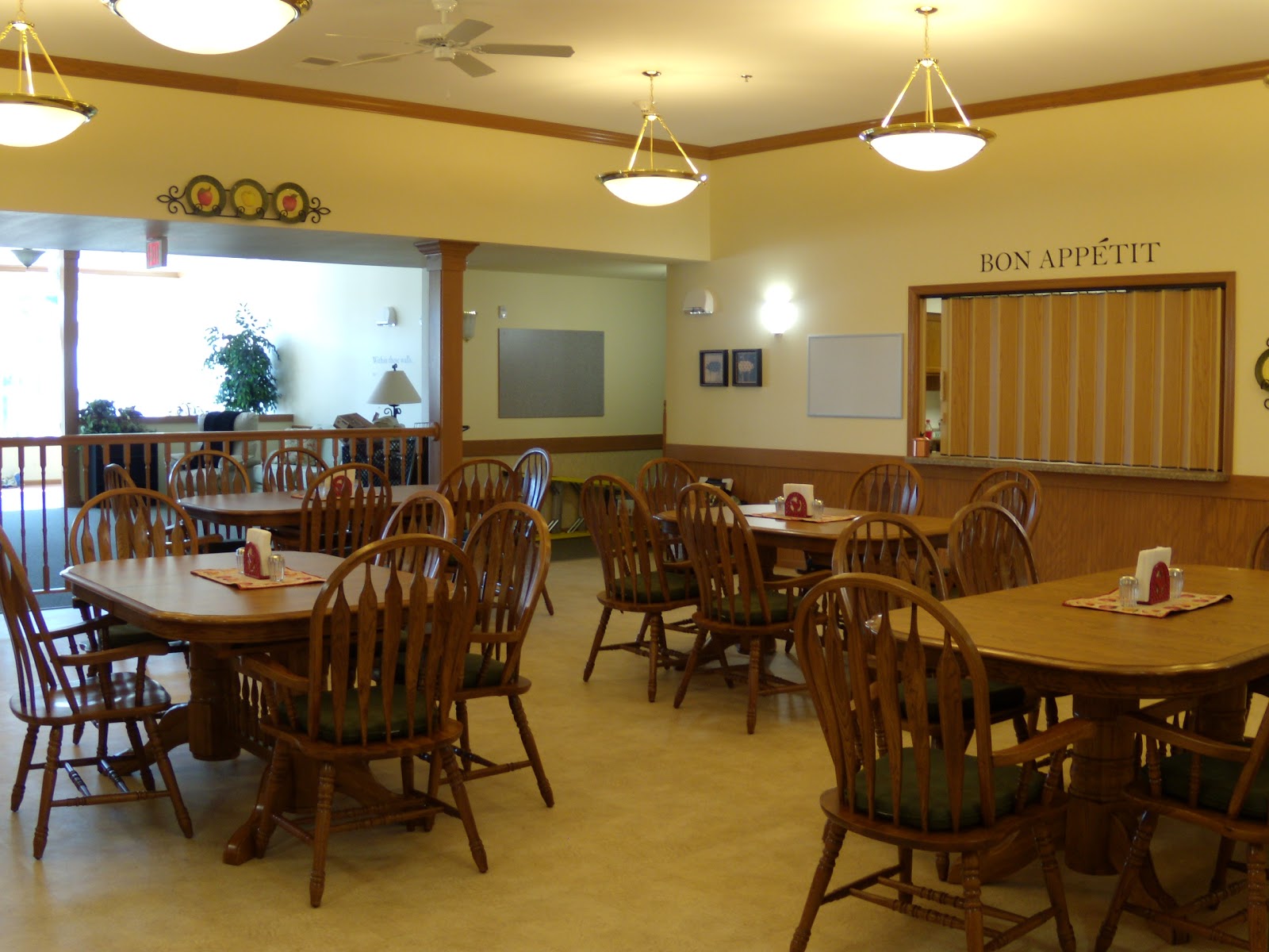 Ivy Manor of West Bend