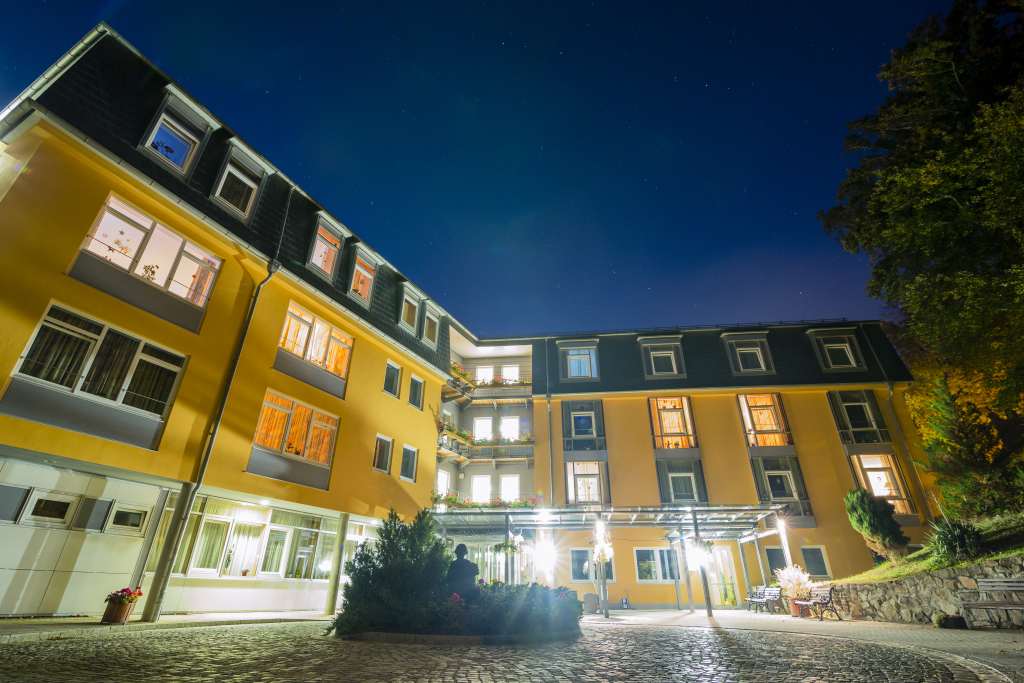 Altenpflegeheim "Neufriedstein" Radebeul, Diakonie Dresden