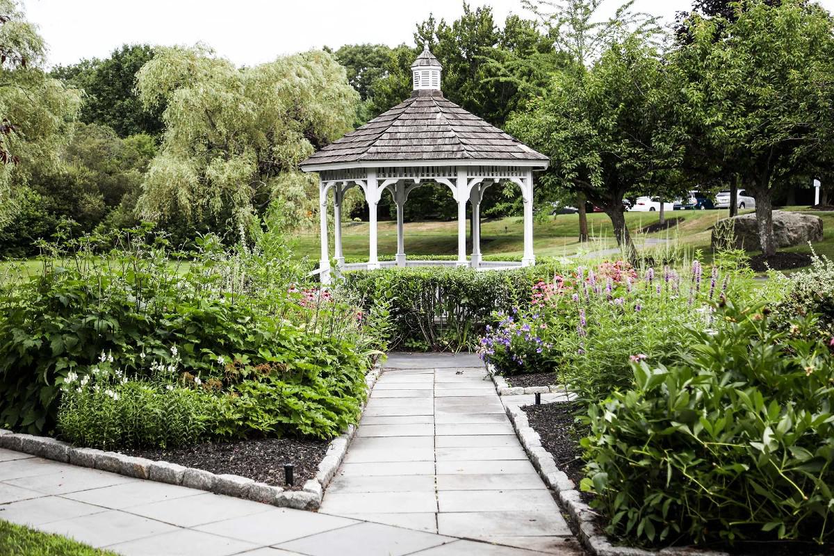 New Pond Village