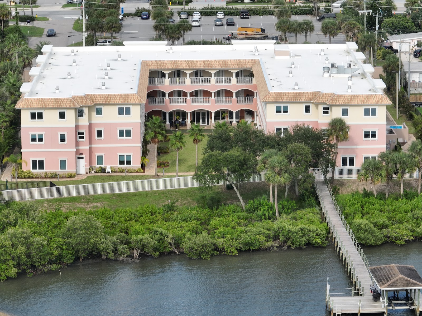 Heritage Waterside Luxury Senior Living
