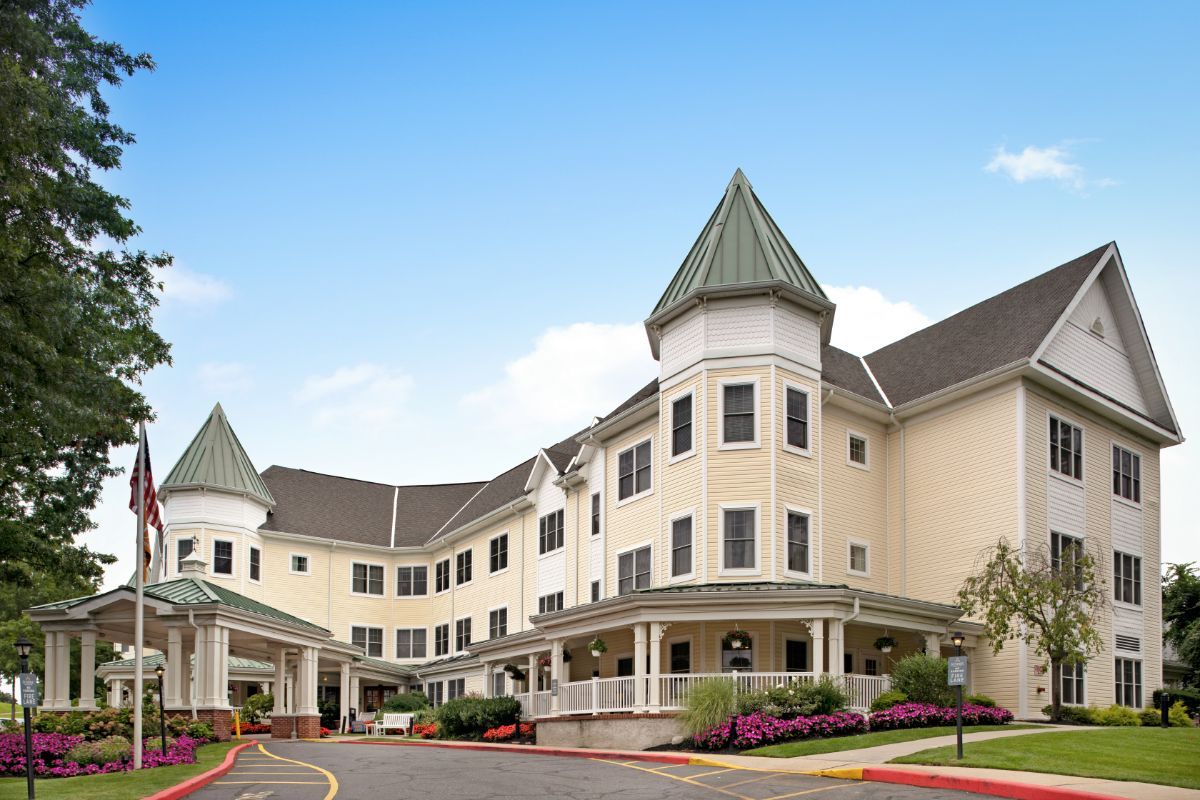 Sunrise of Glen Cove