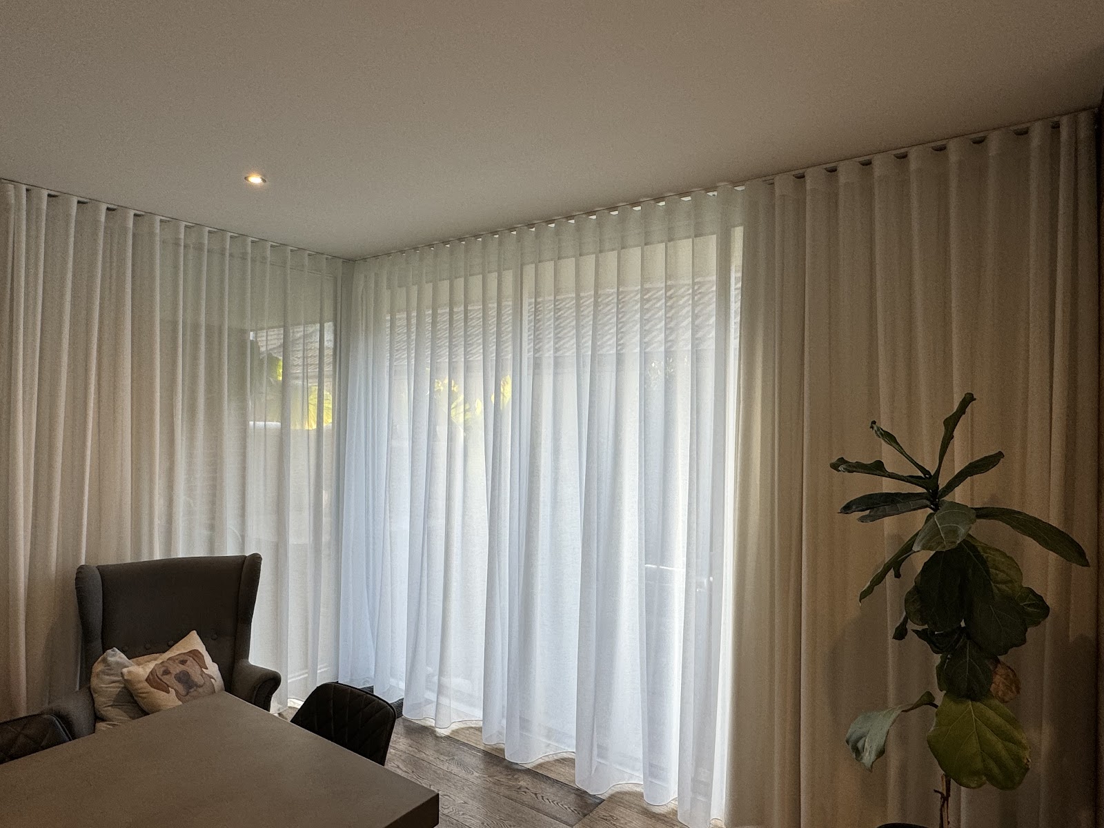 dollar curtains + blinds Niddrie