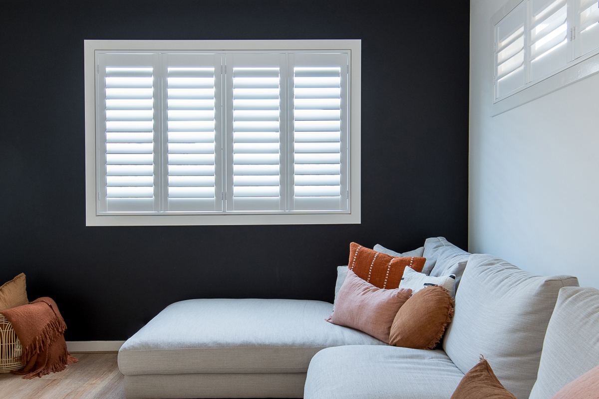 dollar curtains + blinds Niddrie