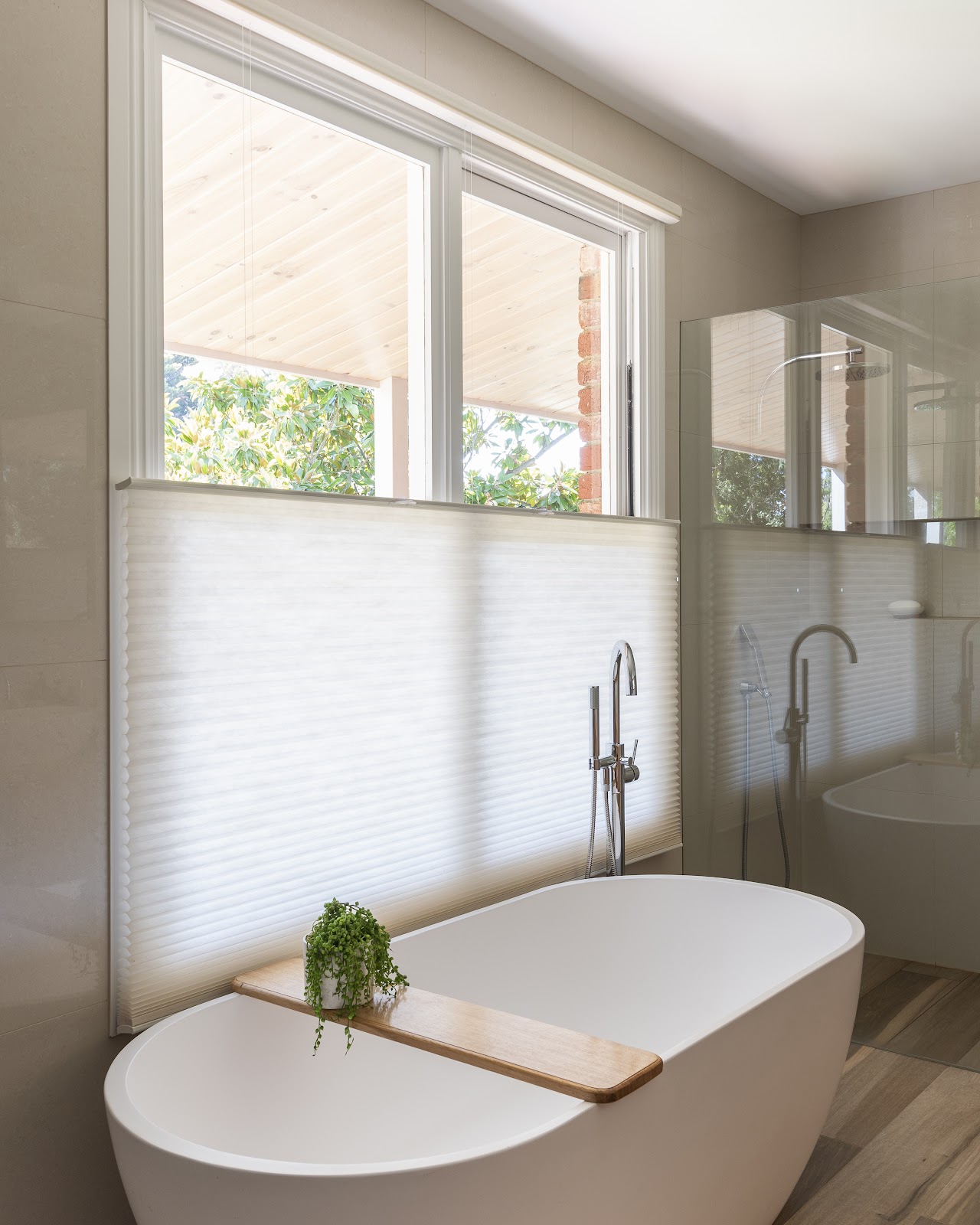 dollar curtains + blinds Niddrie