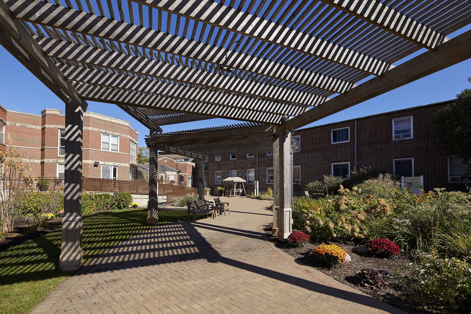 Cantata Adult Life Services