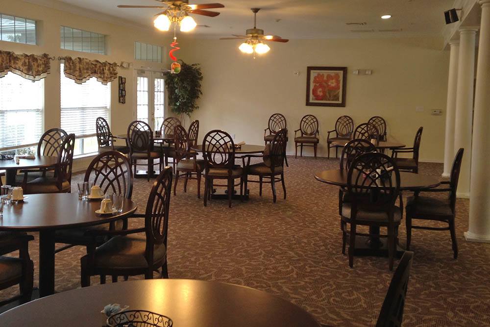 Rambling Oaks Courtyard Assisted Living Residence