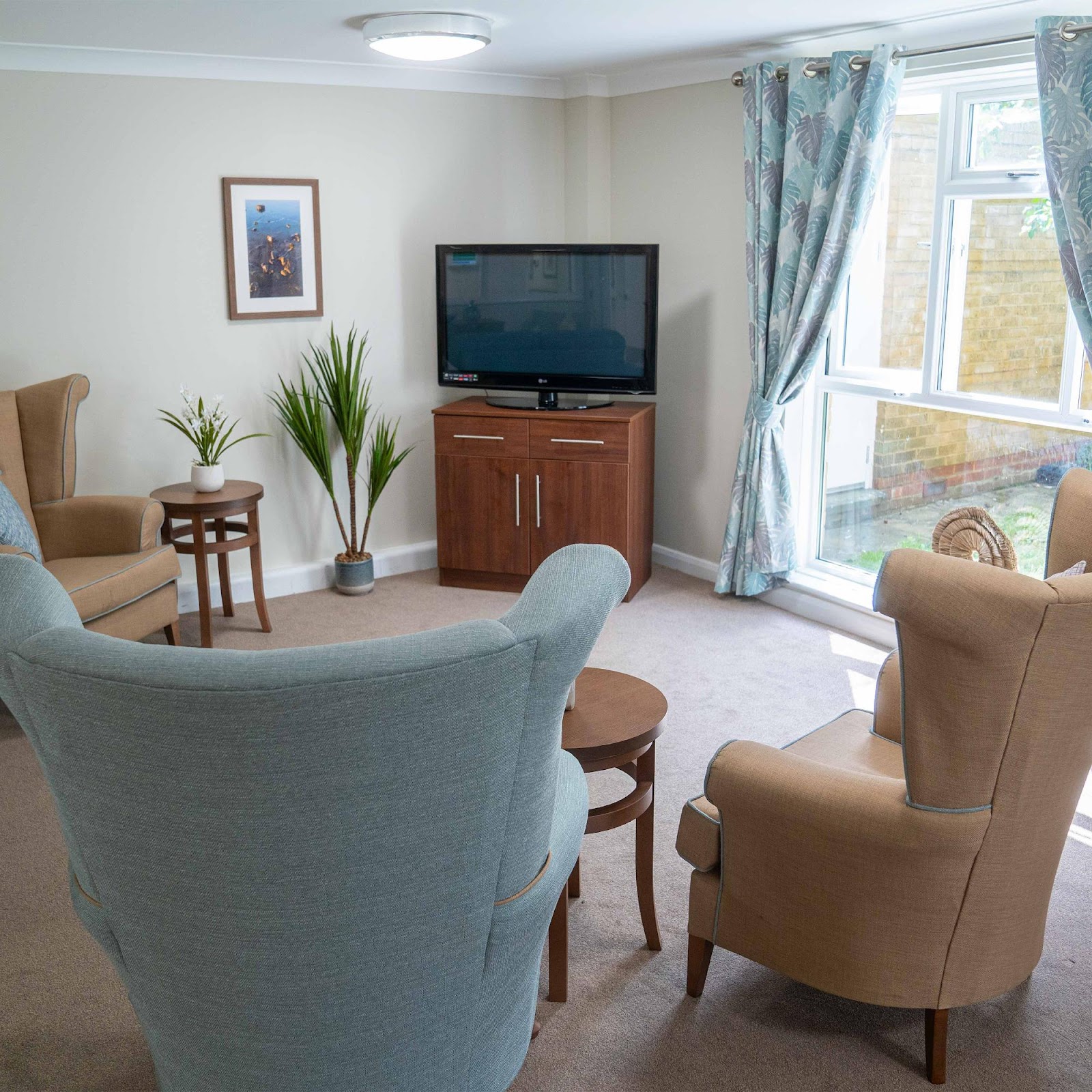 Rowanweald Residential and Nursing Home - Sanctuary Care