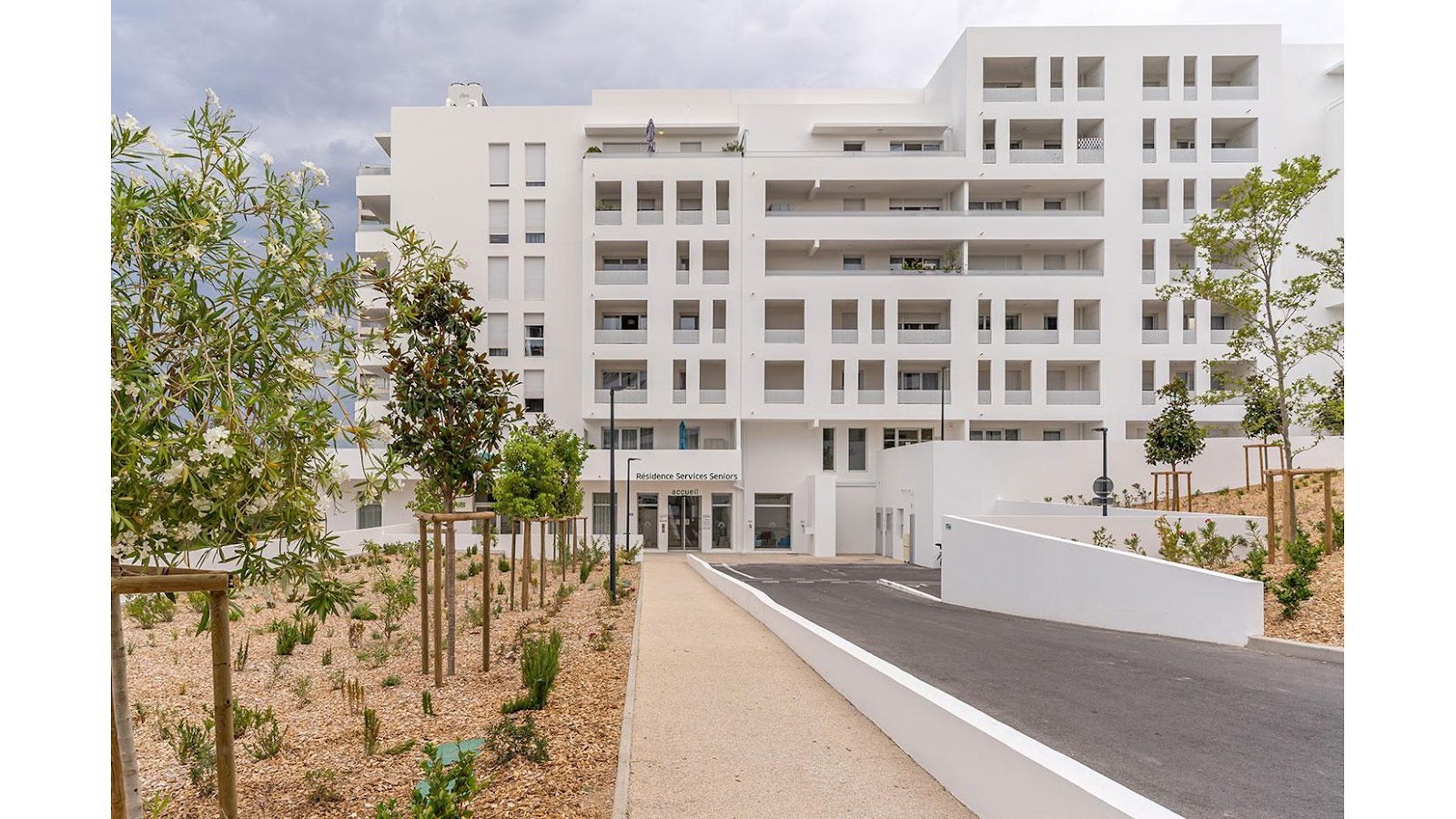 Résidence Services Seniors Les Jardins d'Arcadie Marseille 9