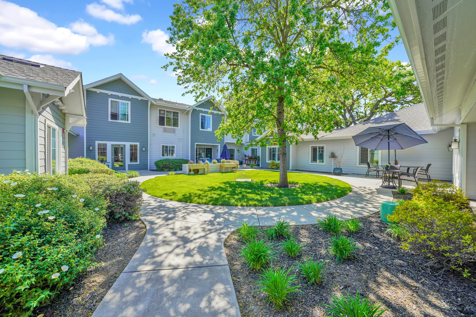 The Commons at Elk Grove