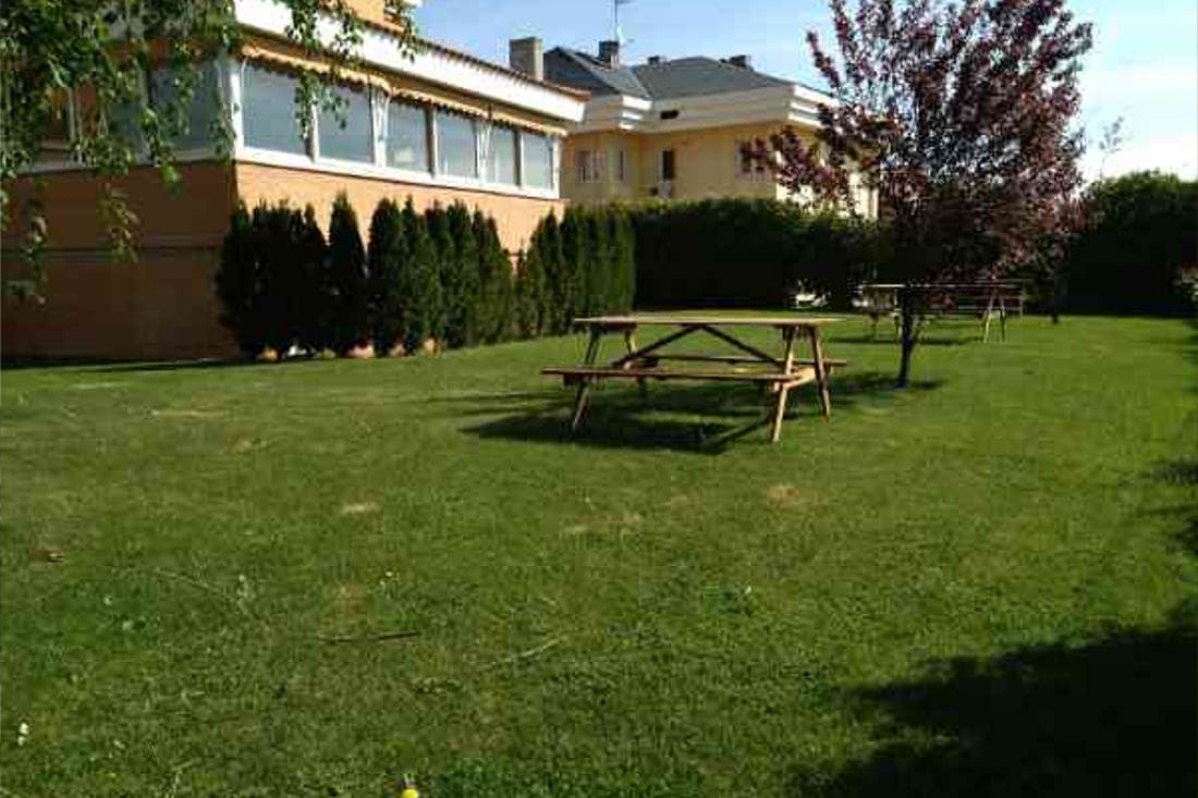 Residencia de Estudiantes "EL BOSQUE"
