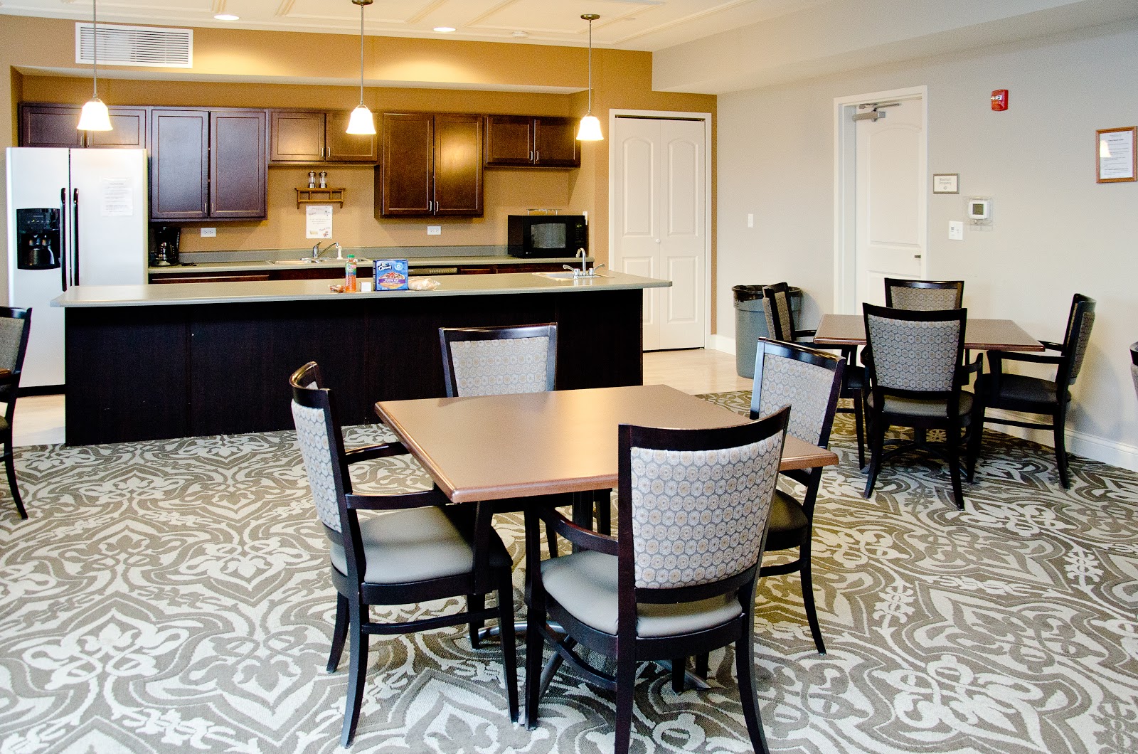 Thomas Place Gurnee