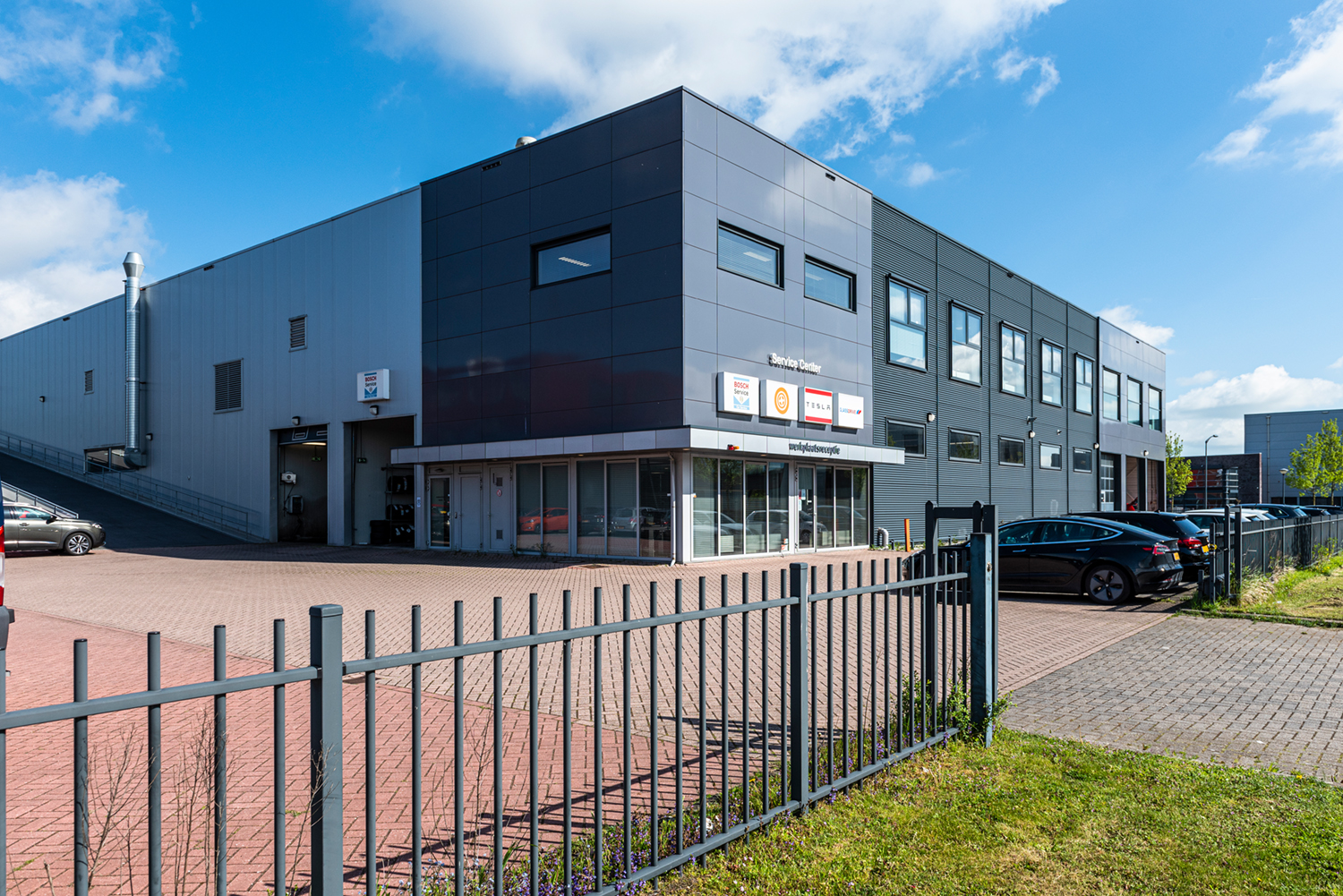 Lease Auto Service Center | Park Honingen Moordrecht B.V.